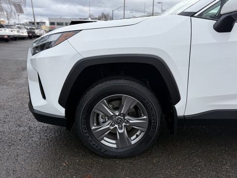 Used 2024 Toyota RAV4 XLE image 12