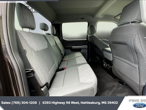 New 2025 Ford F250 XLT image 10