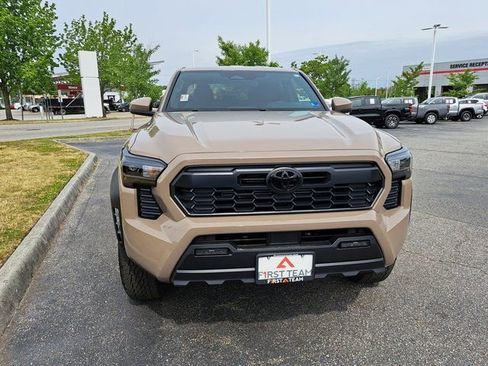 New 2026 Toyota Tacoma TRD Off-Road AWD/4WD image 3