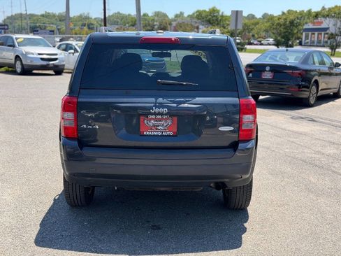 Used 2014 Jeep Patriot Latitude AWD/4WD image 46