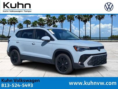 New 2026 Volkswagen Taos SE