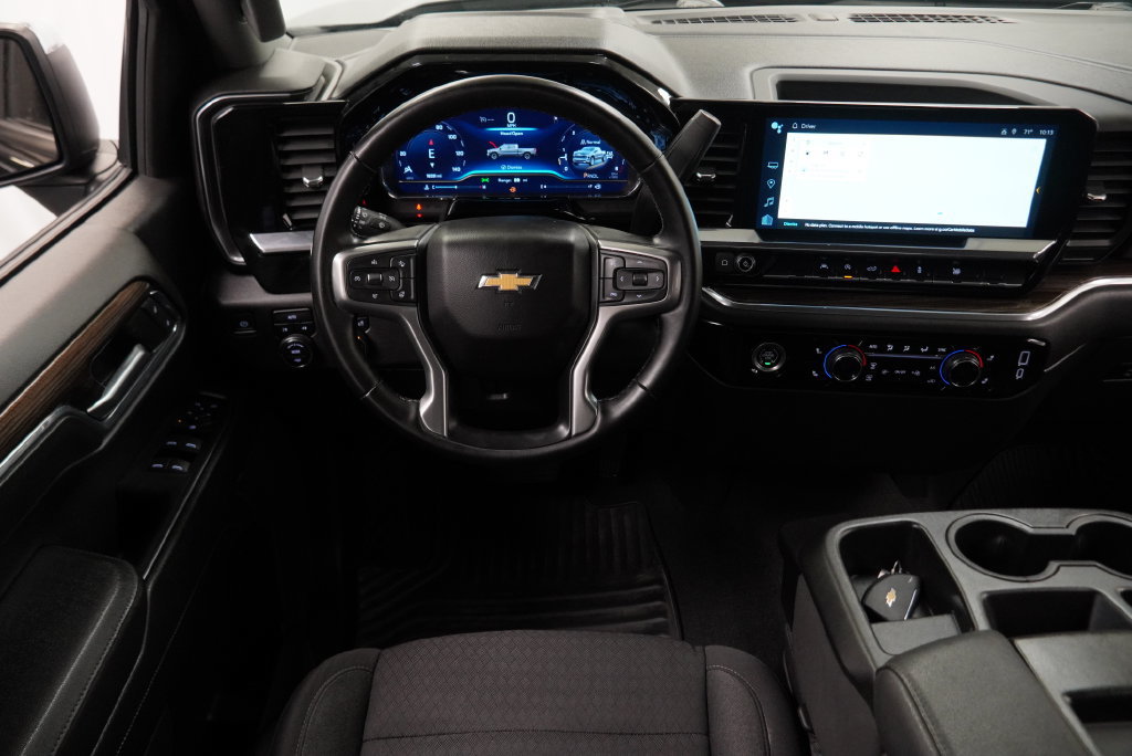 Used 2024 Chevrolet Silverado 1500 LT AWD/4WD image 8