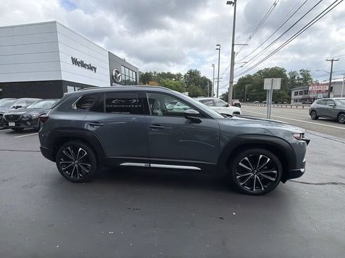 Used 2024 MAZDA CX-50 AWD 2.5 S w/ Accent Package image 9