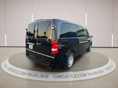 Used 2019 Mercedes-Benz Metris Passenger image 5