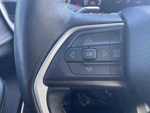 Used 2022 Jeep Grand Cherokee L Limited image 30