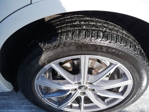 Certified 2022 Audi SQ5 Premium w/ Convenience Package image 10