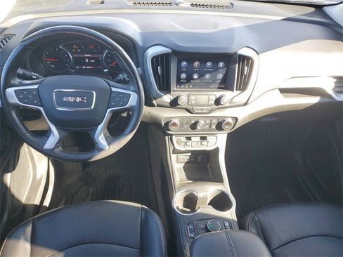 Certified 2022 GMC Terrain SLT w/ Elevation Edition image 13