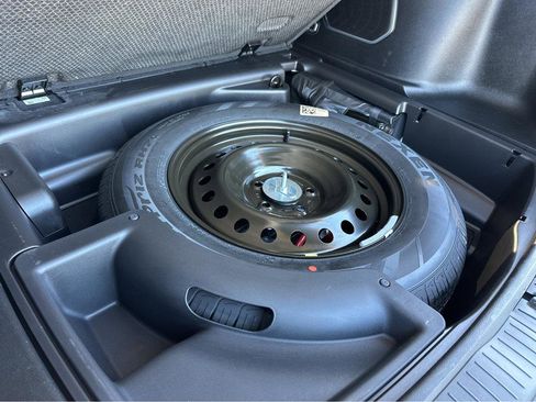 Used 2022 Jeep Grand Cherokee Limited 4xe image 42