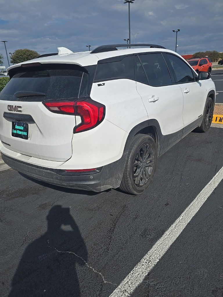 Used 2021 GMC Terrain SLT w/ Elevation Edition FWD image 8