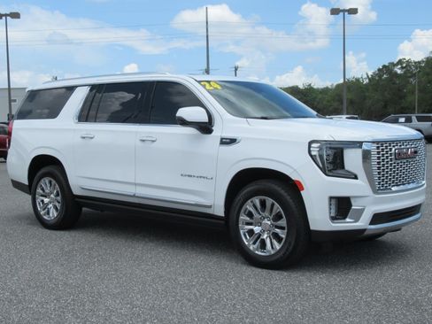 Used 2024 GMC Yukon XL Denali RWD image 1