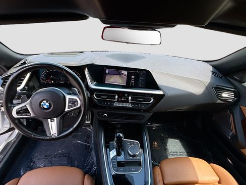 Used 2022 BMW Z4 M40i w/ Premium Package RWD image 16