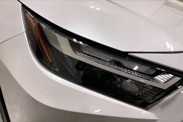 Certified 2023 Toyota RAV4 XLE Premium AWD/4WD image 29