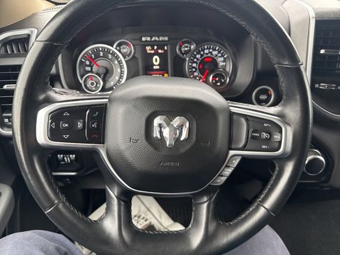 Used 2019 RAM 1500 Big Horn image 15