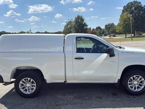 Used 2023 Chevrolet Silverado 1500 W/T RWD image 6