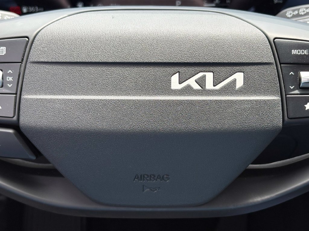 New 2026 Kia Sportage SX FWD image 21