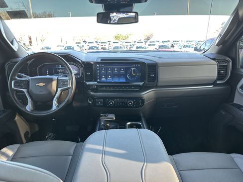 Used 2024 Chevrolet Silverado 1500 LTZ w/ LTZ Convenience Package II image 29