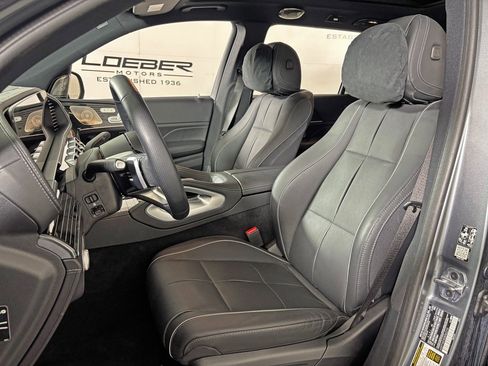 Certified 2025 Mercedes-Benz GLS 450 4MATIC image 11