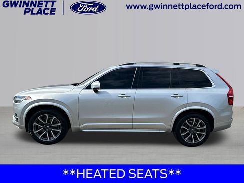 Used 2018 Volvo XC90 T5 Momentum w/ Convenience Package AWD/4WD image 8
