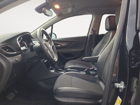 Used 2022 Buick Encore Preferred w/ Safety Package AWD/4WD image 9