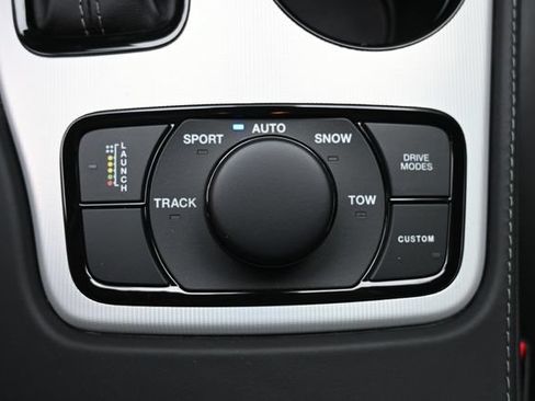 Used 2021 Jeep Grand Cherokee Trackhawk AWD/4WD image 32