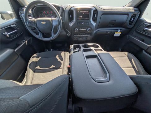 New 2026 Chevrolet Silverado 2500 Custom w/ Custom Value Package AWD/4WD image 16