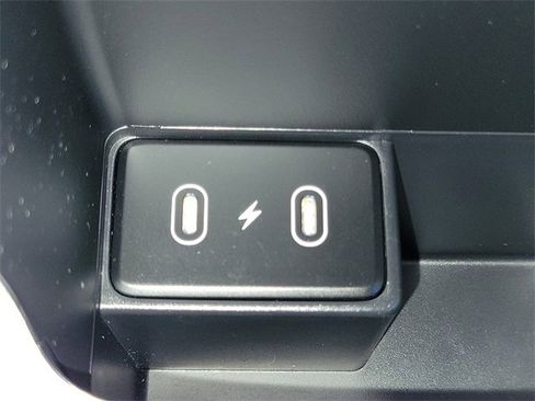 Used 2024 Hyundai Kona SEL image 24