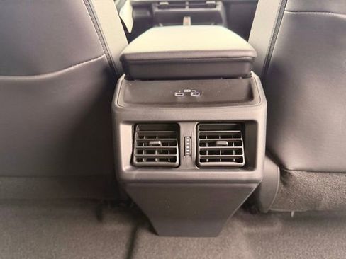 New 2026 Subaru Solterra AWD/4WD image 14