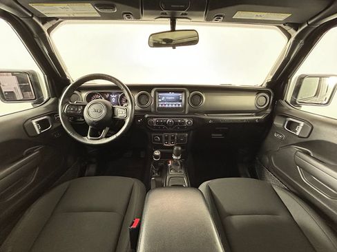 Used 2022 Jeep Wrangler Sport AWD/4WD image 14