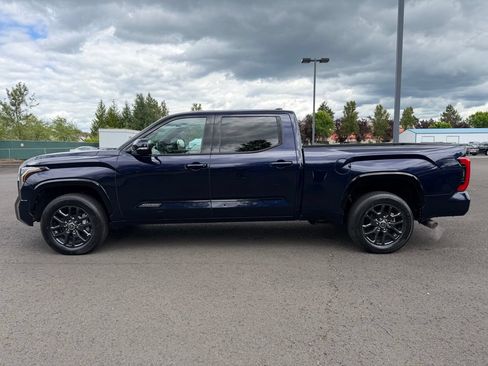 Used 2023 Toyota Tundra Platinum AWD/4WD image 5