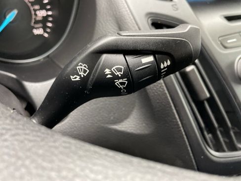 Used 2017 Ford Focus SE image 27