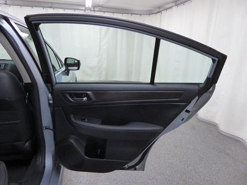 Used 2015 Subaru Legacy 3.6R Limited image 33