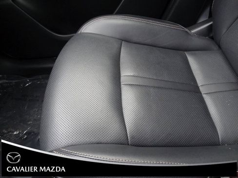 Used 2025 MAZDA CX-90 3.3 Turbo w/ Preferred Package image 39