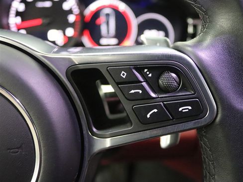 Used 2019 Porsche Panamera 4 image 33