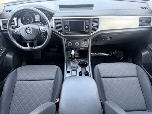 Used 2018 Volkswagen Atlas S image 35