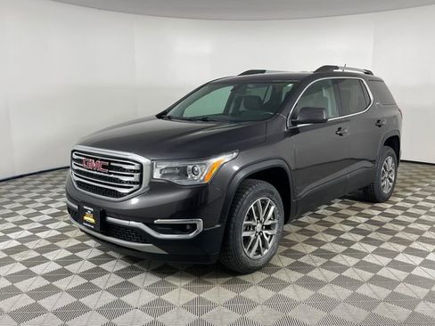 Certified 2017 GMC Acadia SLE image 1