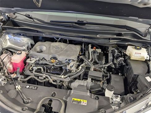 Used 2021 Toyota Sienna LE image 33