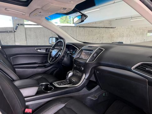 Used 2015 Ford Edge SEL w/ Equipment Group 201A FWD image 21