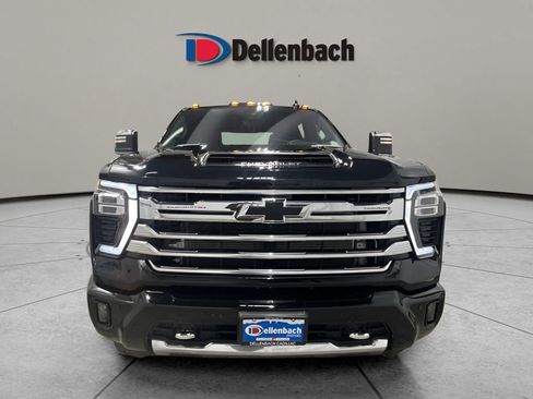 Used 2024 Chevrolet Silverado 3500 High Country w/ High Country Premium Package image 8