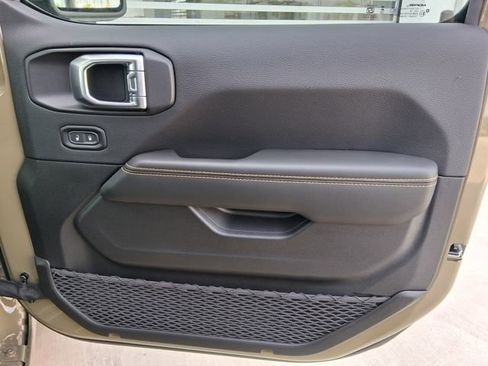 New 2026 Jeep Gladiator Sport image 24