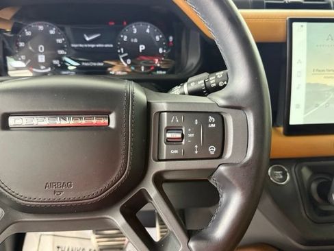 Used 2023 Land Rover Defender 130 X AWD/4WD image 45