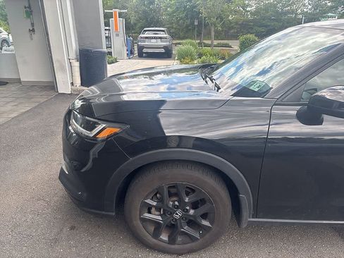 Certified 2025 Honda HR-V Sport image 5