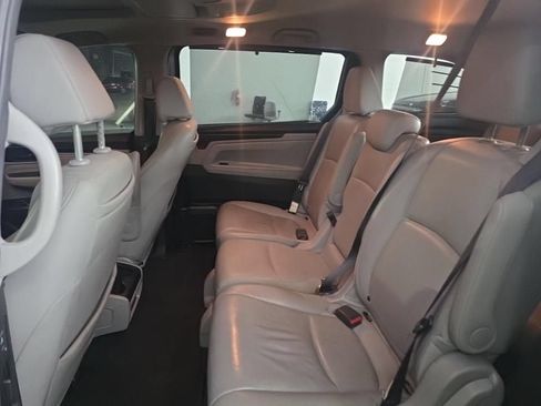 Used 2019 Honda Odyssey Elite image 6