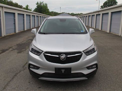 Used 2019 Buick Encore Essence AWD/4WD image 3