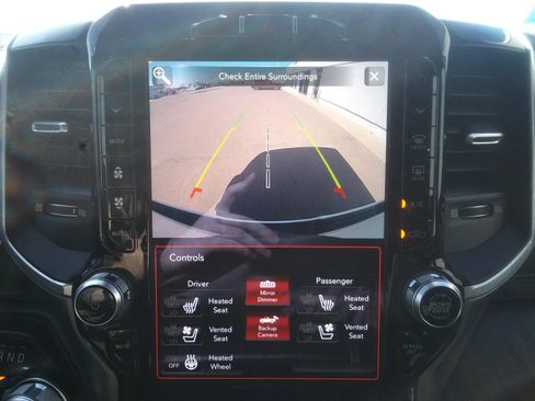 Used 2020 RAM 1500 Laramie image 26