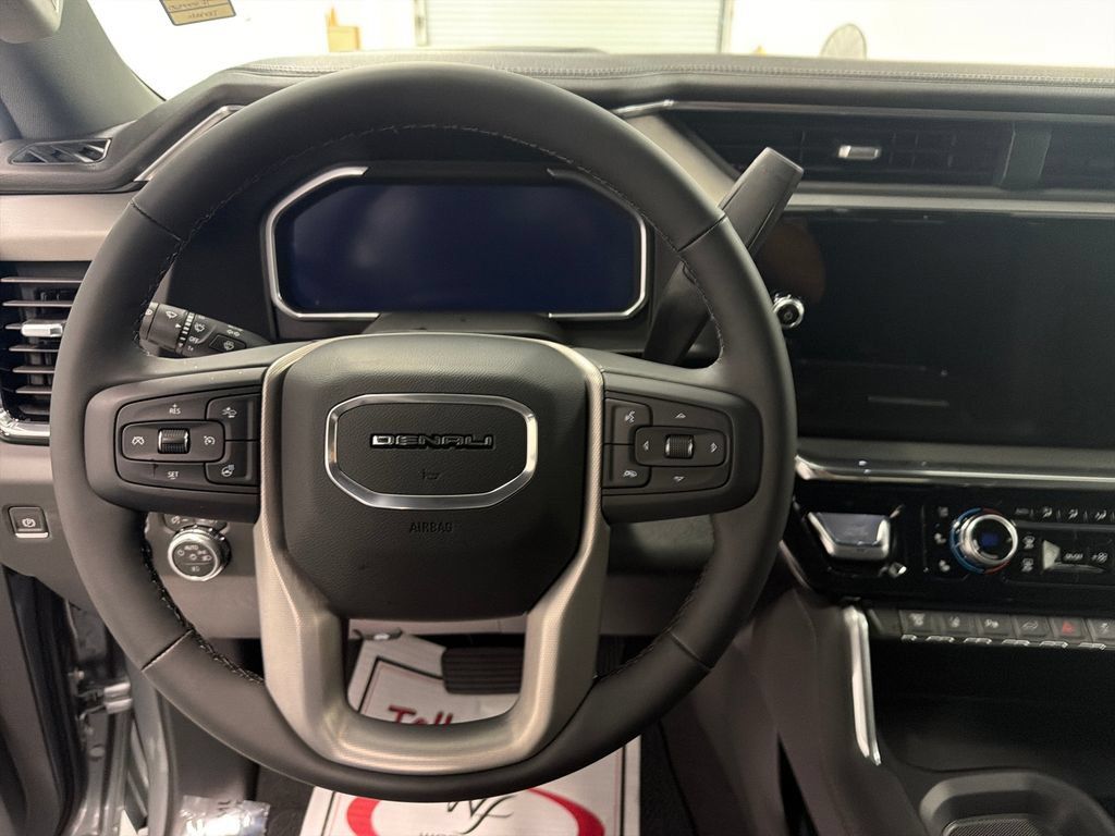 New 2026 GMC Sierra 2500 Denali AWD/4WD image 18