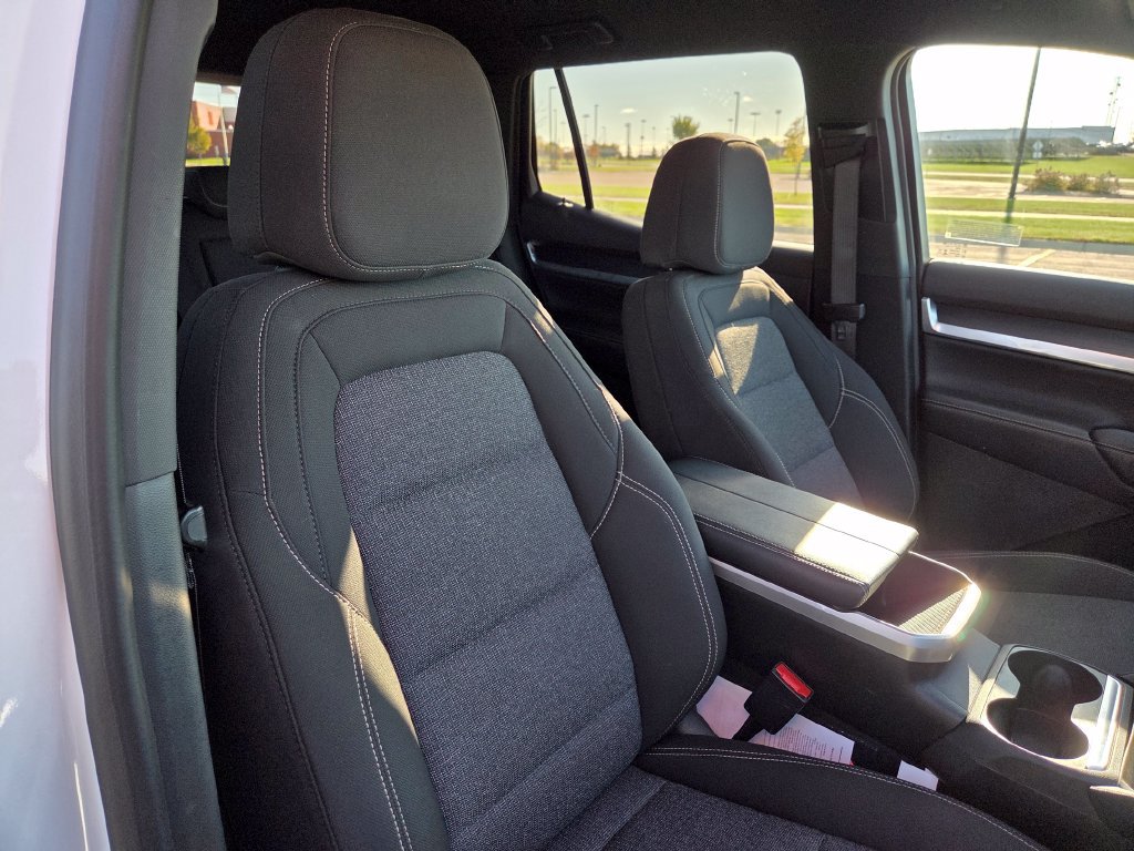 Used 2026 GMC Terrain Elevation AWD/4WD image 31