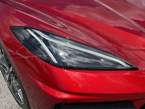 Used 2024 Chevrolet Corvette Stingray Preferred Conv w/ Z51 Performance Package RWD image 9