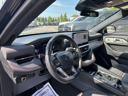 Certified 2025 Ford Explorer ST-Line AWD/4WD image 29