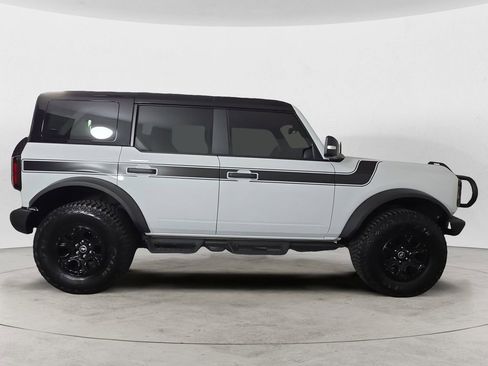 Used 2024 Ford Bronco Wildtrak AWD/4WD image 6