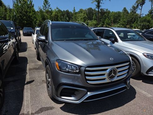 Certified 2024 Mercedes-Benz GLS 450 4MATIC image 1
